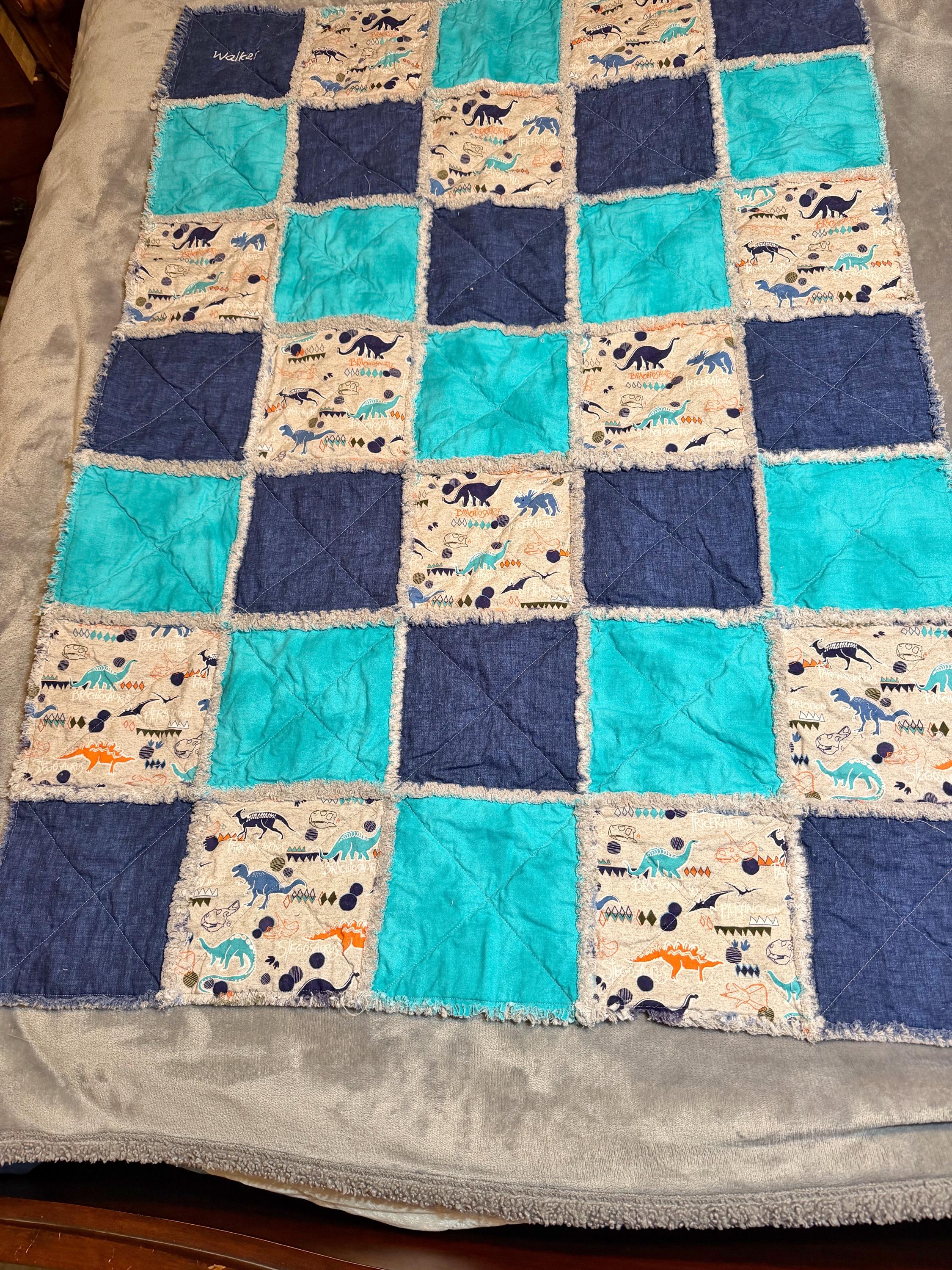 Blush Floral Rag Quilt